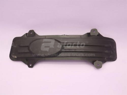 Заглушка бампера противотуманной фары SHAANXI F3000 левая