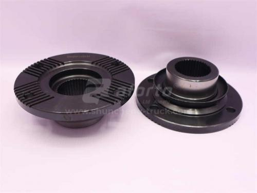 Фланец моста HOWO среднего 180/65/39/4 (диаметр /высота/шлицы /отверстия)