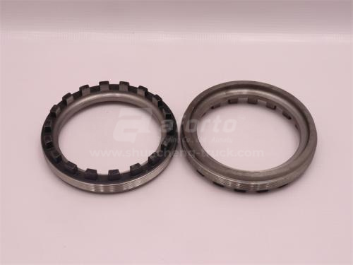 Гайка регулировочная дифференциала редуктора моста правый MCP16 (оригинал)