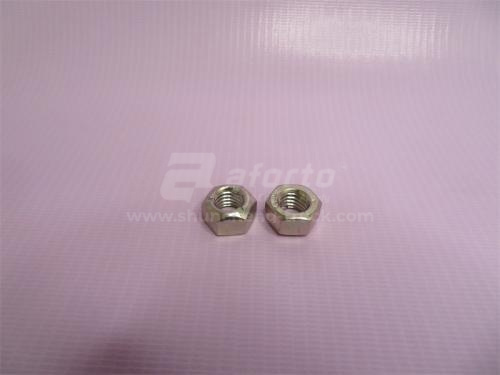 Гайка 10*1.5 WD615 Euro II стопорная VM10 D00980 (оригинал)