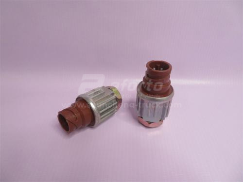 Датчик стоп сигналов SHAANXI F2000/F3000/X3000/X5000/M3000