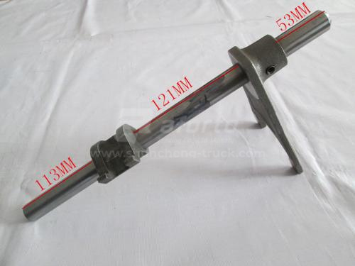 Вал КПП зад. ход. и пон. передачи HW20716  в сборе с вилка