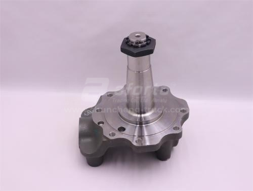 Кулак поворотный HOWO 2020 правый (оригинал)