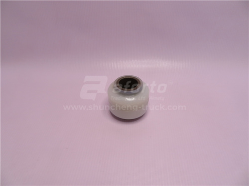 Сайлентблок тяги реактивной прицепа 28*66*58 (с металл. втулкой)