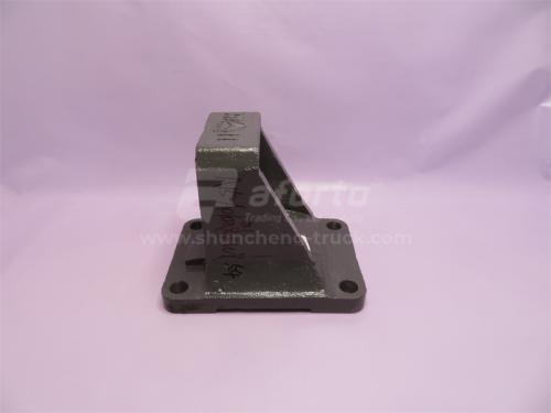 Кронштейн рессорыHOWO задней левый 12.5*19