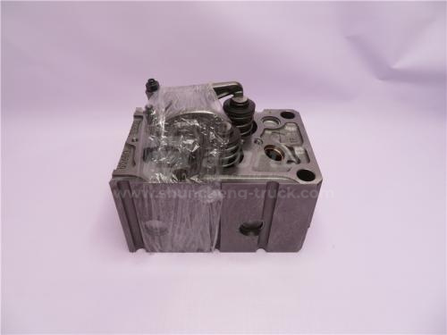 Головка блока SINOTRUK в сборе с клапанами