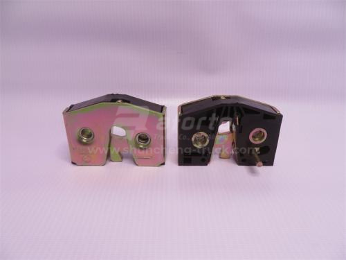 Замок двери SHAANXI F2000 защелка правой