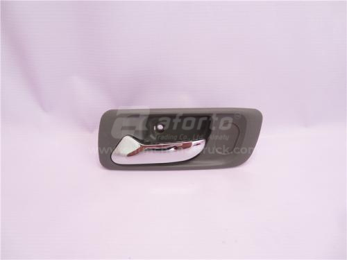 Ручка двери кабины внутренняя левый SHAANXI M3000/HAOYUN старая модель