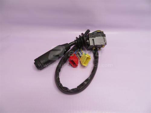 Переключатель света и поворотов подрулевой HOWO