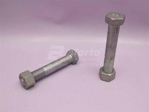 Болт тяги реактивной 18*110*1.5 HOWO 70T AC26 (оригинал)
