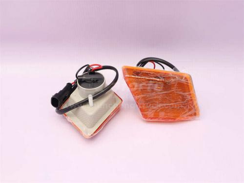 Фонарь поворота SHAANXI X3000 правая