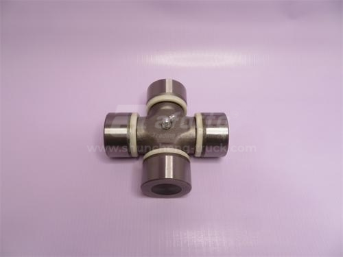 Крестовина кардана 52*133 HOWO