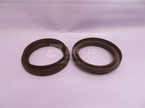 Сальник дифференциала FAW 300 95*125*14/27.8 среднего моста QINYAN