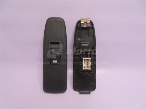 Переключатель стеклоподъёмника SHAANXI M3000 правой