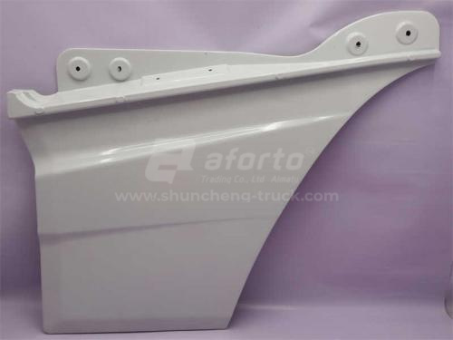 Накладка дверная SHAANXI X3000/X5000 наружная белый левая