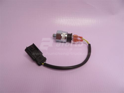 Датчик заднего xoда XCMG ZL50G  М10 (оригинал)