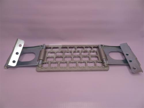 Ступень SHAANXI F3000 нижняя откидная правый новая модель