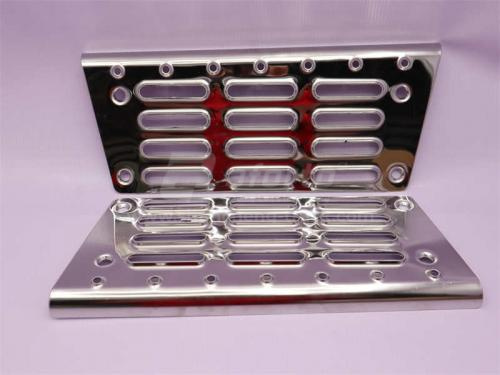 Ступень HOWO 2008/2010 железная нижняя правая (оригинал)