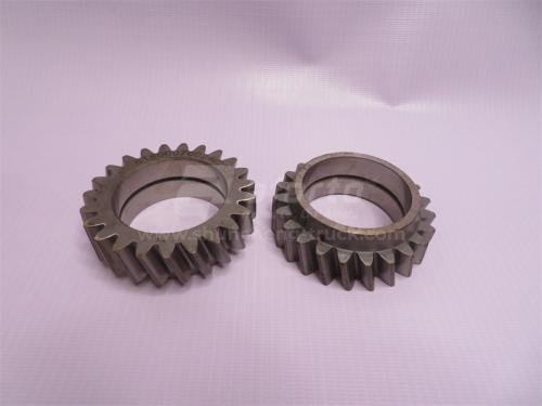 Шестерня масляного насоса промежуточная WD618