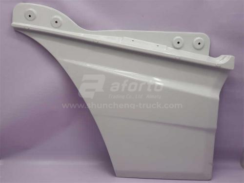 Накладка дверная SHAANXI X3000/X5000 наружная белый правая