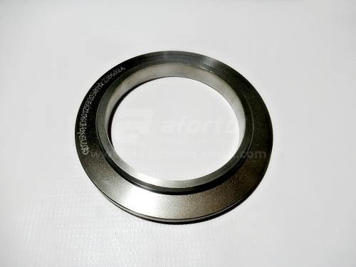 Крышка сальника HANDE440/X5000/X6000 хвостовика заднего моста (оригинал)