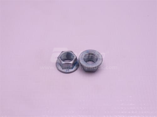 Гайка 12*1.25 кронштейн двигателя HOWO TX   (оригинал)