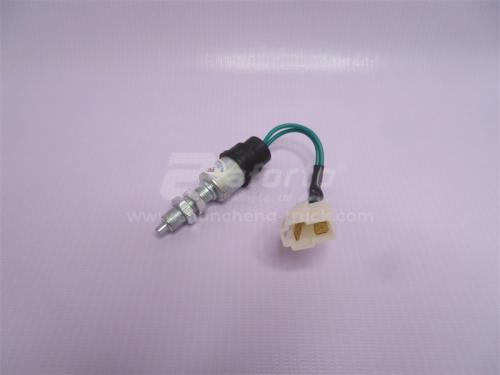 Датчик стоп сигналов HOWO 2007