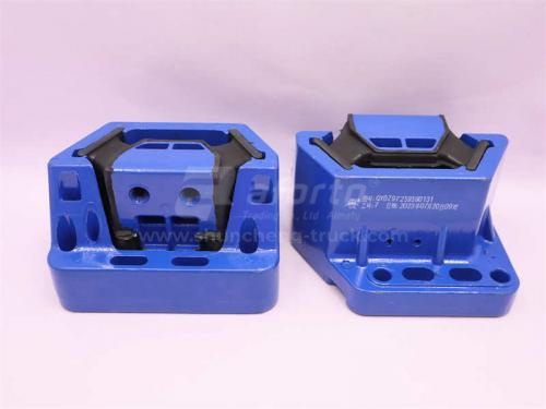 Подушка двигателя SHAANXI X3000 передний левый QINYAN