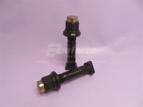 Шпилька колеса 25*24*130 HOWO 70T AC26 заднего QINYAN