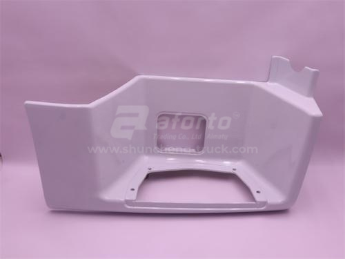 Щиток подножки SITRAK C7H низкий белый правой