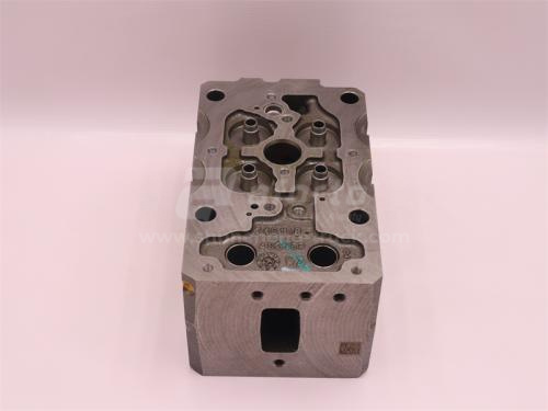 Головка цилиндра WP12.430E201 4 клапана (оригинал)