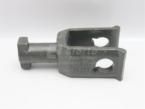 Крюк буксирный HOWO (передний)