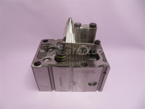 Головка блока D10 в сборе с клапанами