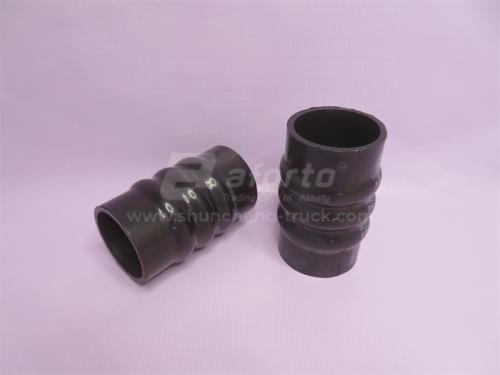 Патрубок радиатора HOWO нижний 60*70*115 QINYAN