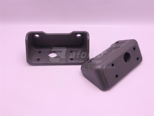 Кронштейн подушки двигателя HOWO TX правый (оригинал)