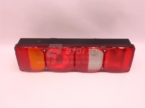 Фонарь задний HOWO A7/SITRAK C7H/TX/T5G левая (оригинал)