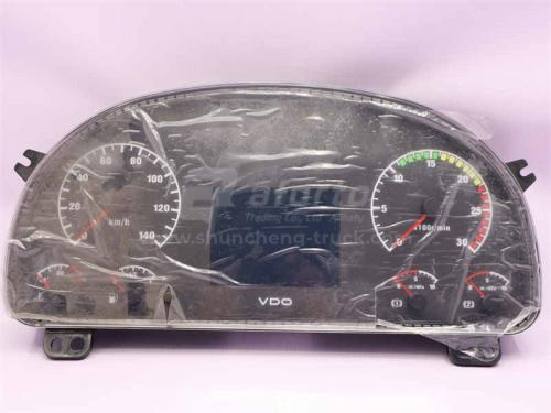 Щиток приборов HOWO 2009 (оригинал)