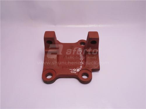 Кронштейн тяги реактивной STEYR 6*4/8*4 нижней левый