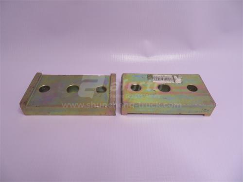 Проставка скобы стабилизатора HOWO 70T передней (оригинал)