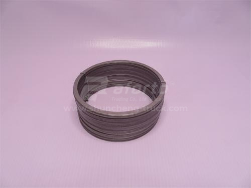 Шайба регулировочная балансира STEYR/TX S=1mm 111*122