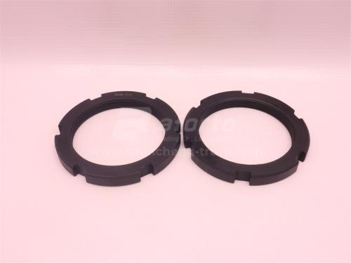 Гайка ступицы 80*1.5 задней правая STEYR (оригинал)