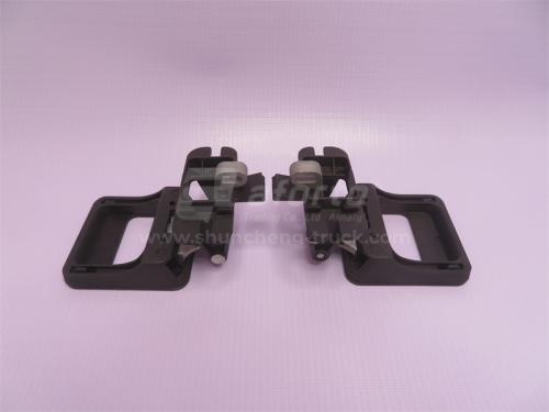 Ручка двери кабины внутренняя HOWO (2шт) (хорошее качество)