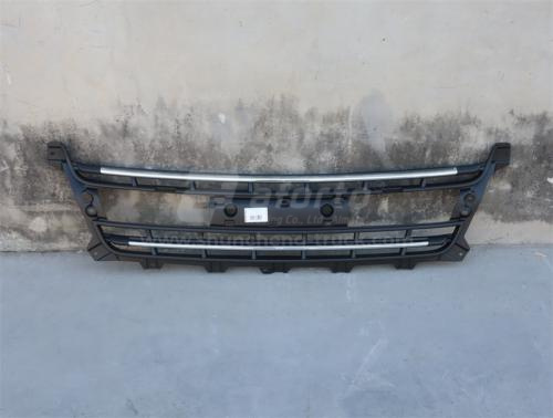 Решётка бампера SHAANXI X6000 в сборе верхняя