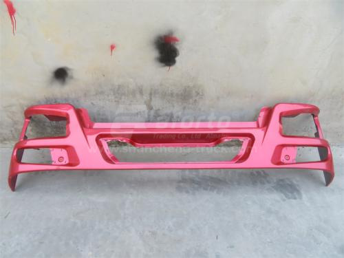 Бампер HOWO 2010 красный металлический (хорошее качество)
