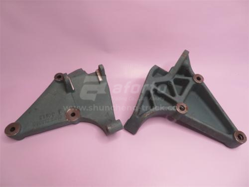 Кронштейн генератора D12 (оригинал)