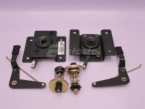 Замок капота в сборе с тросом HOWO L+R (оригинал)