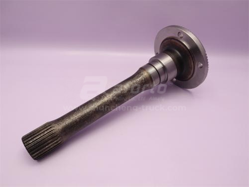 Вал среднего моста SHAANXI проходной (180 фланец.4 отв.26 шлицов) 430mm (оригинал)