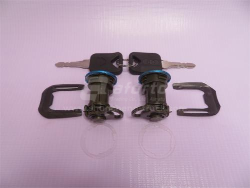 Личинка замка двери HOWO левый + правой