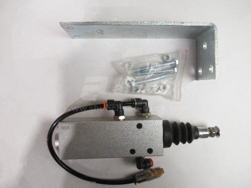 Ограничительный клапан подъема  SHAANXI /X3000 6*4/8*4 (оригинал)