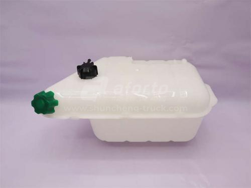 Бачок расширительный SITRAK C7H